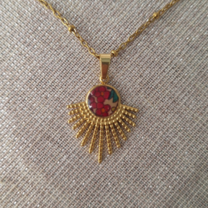 Collier Sol – Fleurs rouges